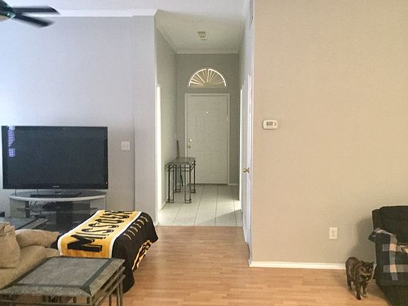 5th image of 3001 Fox Hollow Dr