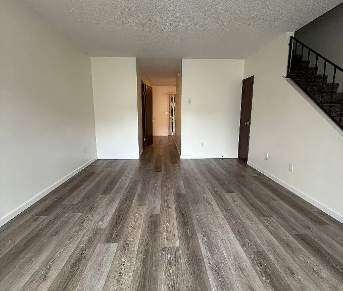 3332 SE Harvey St #C — Photo 1