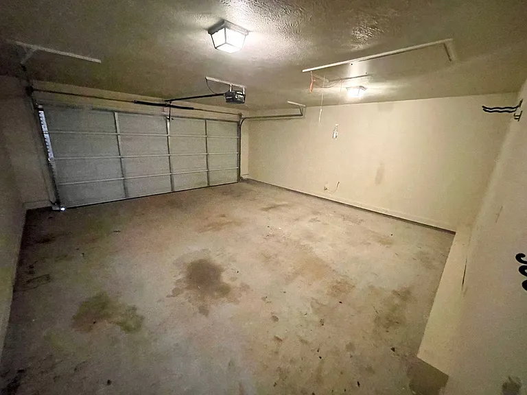 106 Harvey Cir — Photo 14