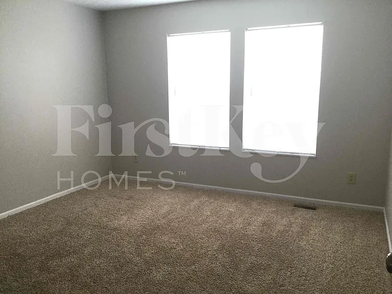 7249 Bennell Dr — Photo 23