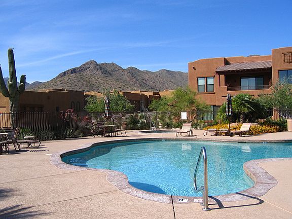 Heated Pool/Heated Spa