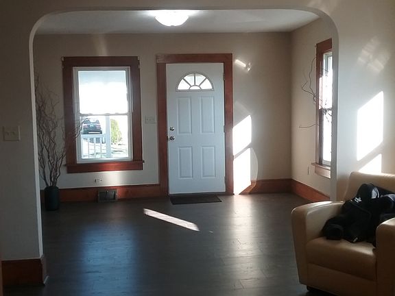 4th image of 1362 E 359th St