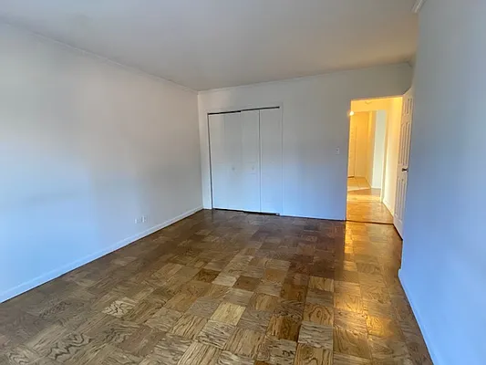 Rented by REAL New York | media 17