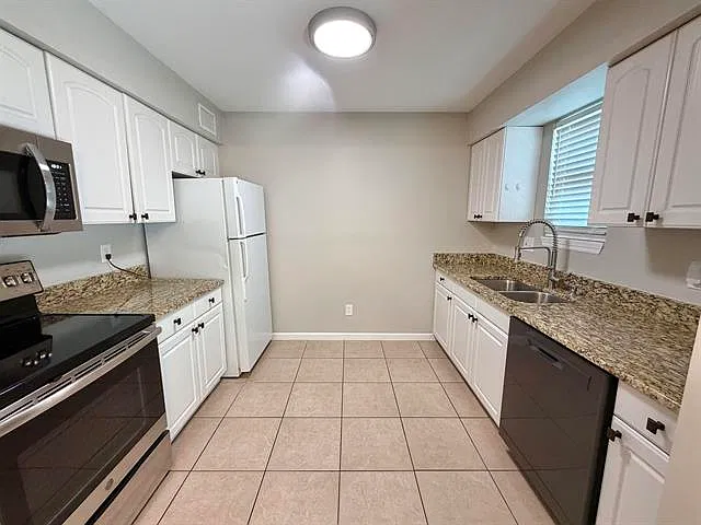 3 bed, 1180 sqft, $1,850 — Photo 4