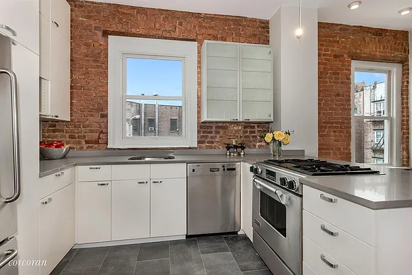 Sold by Corcoran | media 11