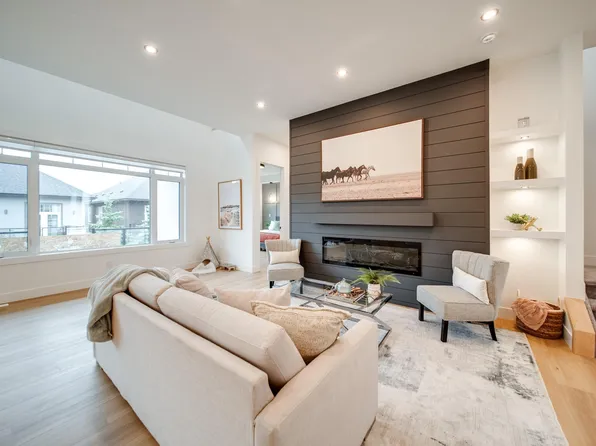 20425 93rd Ave NW #42, Edmonton, AB T5T 7C7