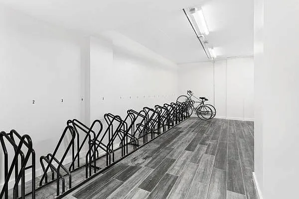 Rented by Zjama Realty Corp | media 15