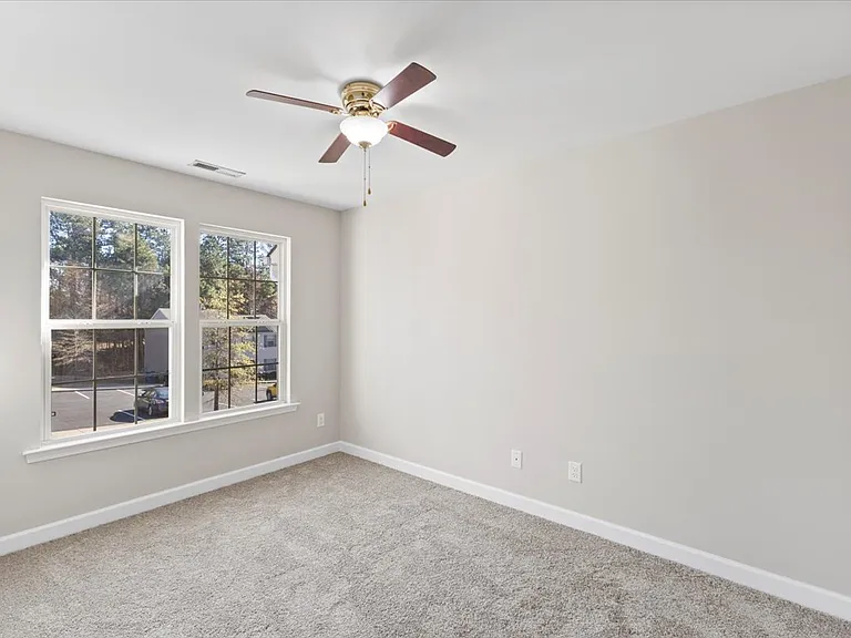 3526 Aldie Ct — Photo 26