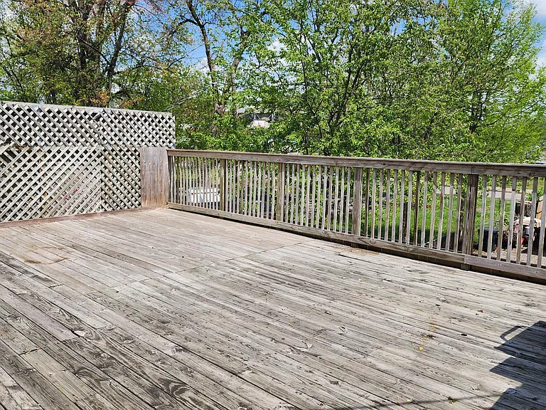 Deck