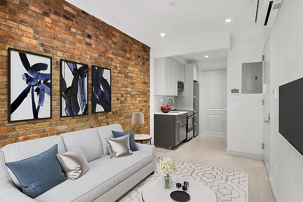 Rented by Compass | media 1