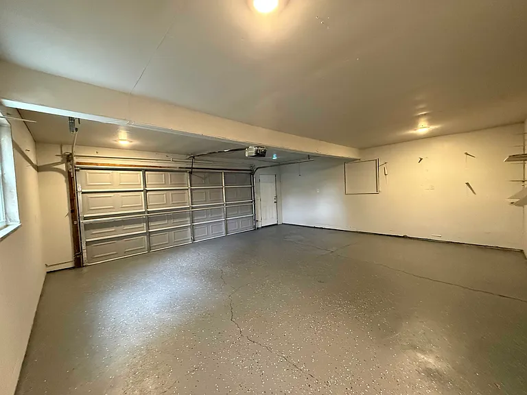 351 Clyde Ave — Photo 42