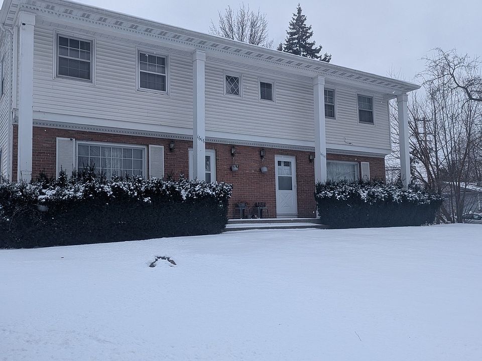 1st image of 1614 Bridle Creek Dr SE #1614