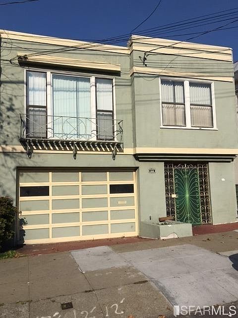 1st image of 226 Sagamore St