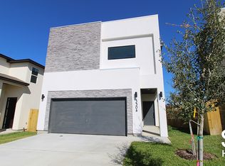 3304 Edmundo Lopez Dr, Laredo, TX 78046