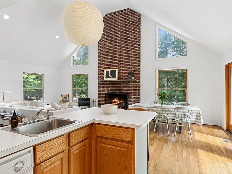 28 Oyster Shores Rd — Photo 9