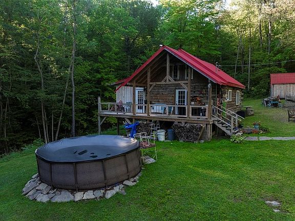 3rd image of 9894 Mountain Rd #25