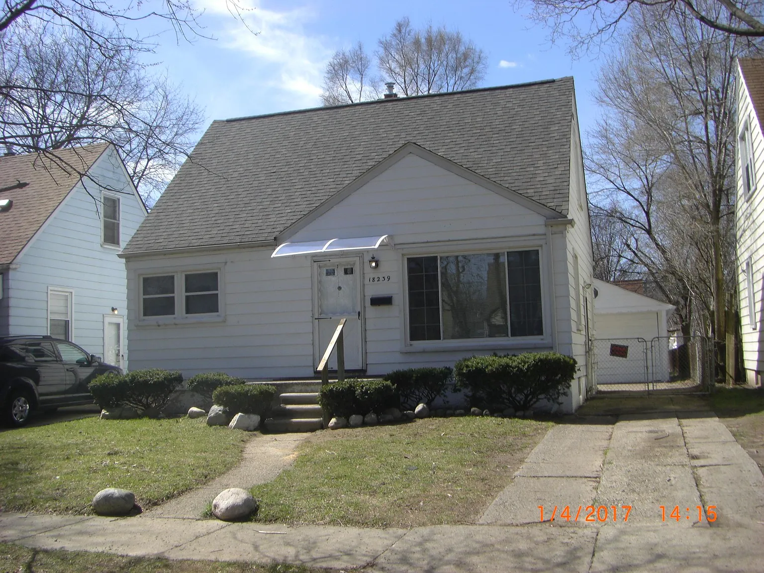 3 bed, 1071 sqft, $1,500 — Photo 2