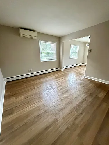335 Talbott Ave Photo 1