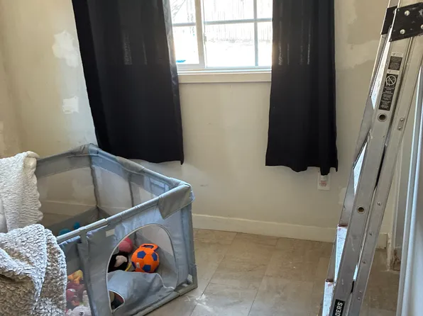 (undisclosed Address), Riverside, CA 92509