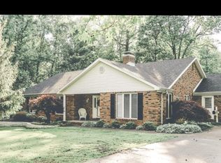 8243 Tscharner Rd, Henderson, KY 42420