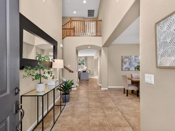 2045 Grayhorse Dr, Auburn, CA 95603