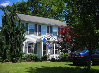528 Canterberry Dr, Altoona, PA 16602