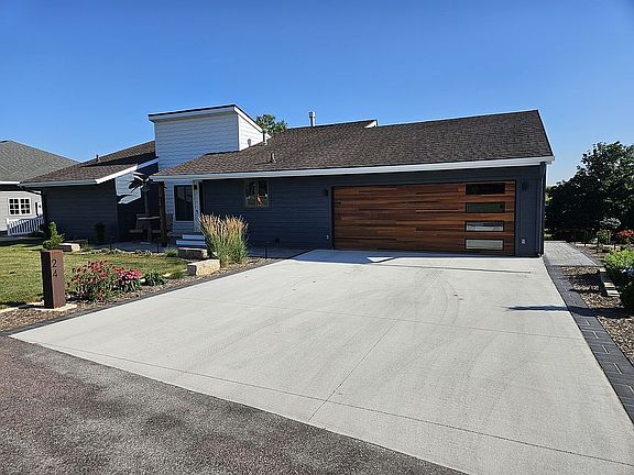 2nd image of 24 Cassell Rd
