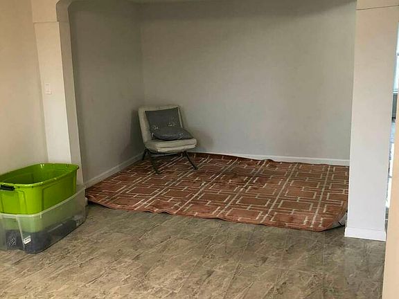 3rd image of 91A Somers St #2A