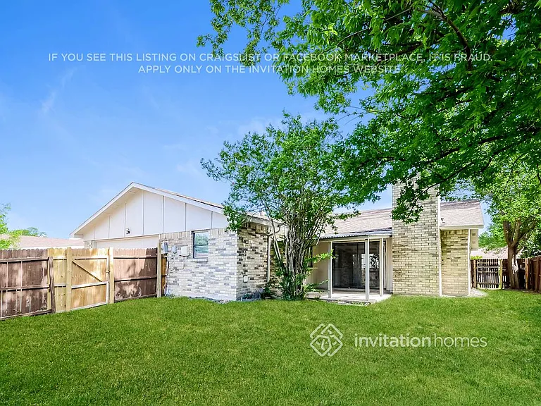 3409 Livingston Ln — Photo 15