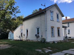 522 S Front St, Fremont, OH 43420