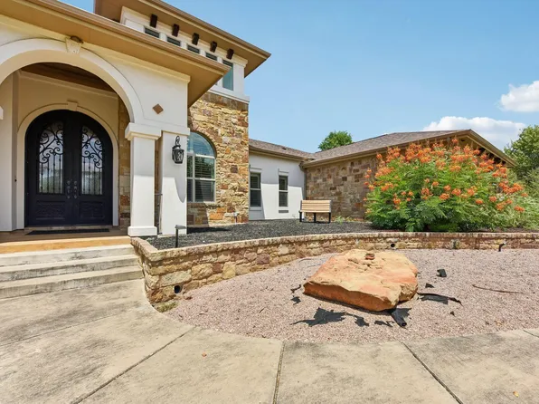 163 Powder Horn Rd, Bastrop, TX 78602