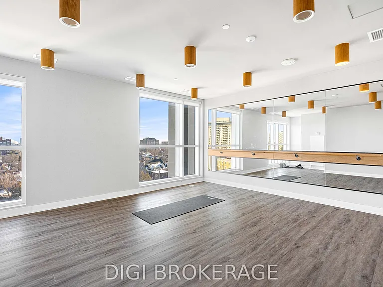 560 Rideau St #1201 — Photo 26
