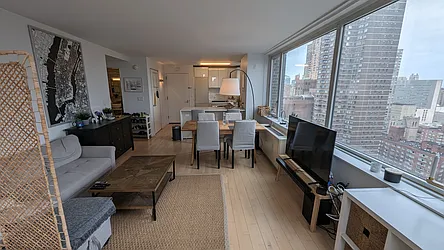 Rented by RE MAX Team