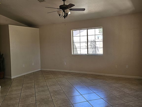 4th image of 2597 N Pueblo Dr