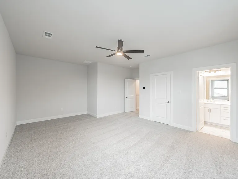 9709 Thorncrown Ln — Photo 26