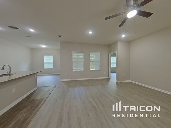3rd image of 1022 Landing Ln