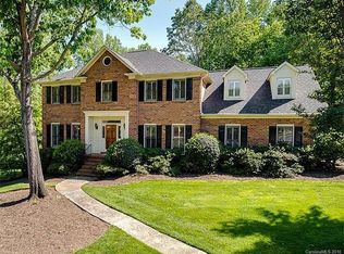 745 Barington Pl, Matthews, NC 28105