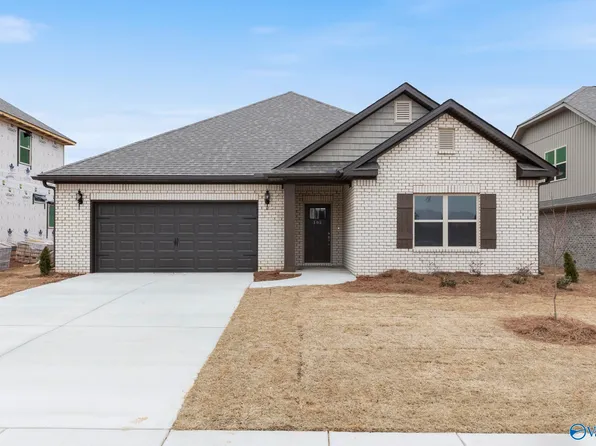 126 Striker Ln, Harvest, AL 35749
