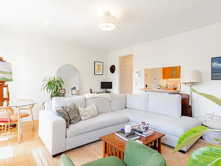 199 Bleecker St #13 — Photo 3