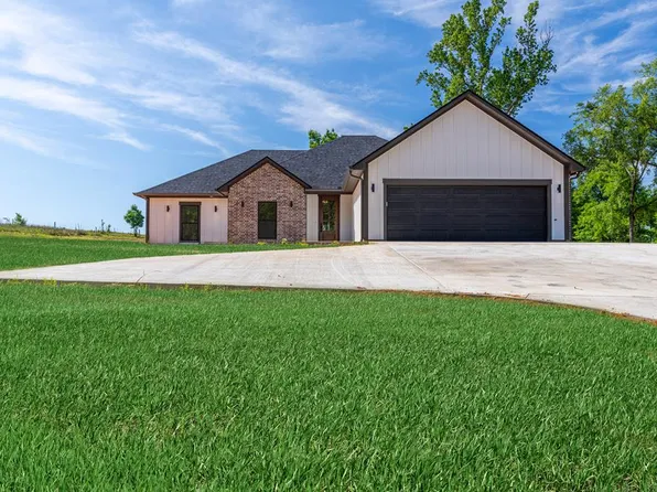2259 County Road 816, Nacogdoches, TX 75964