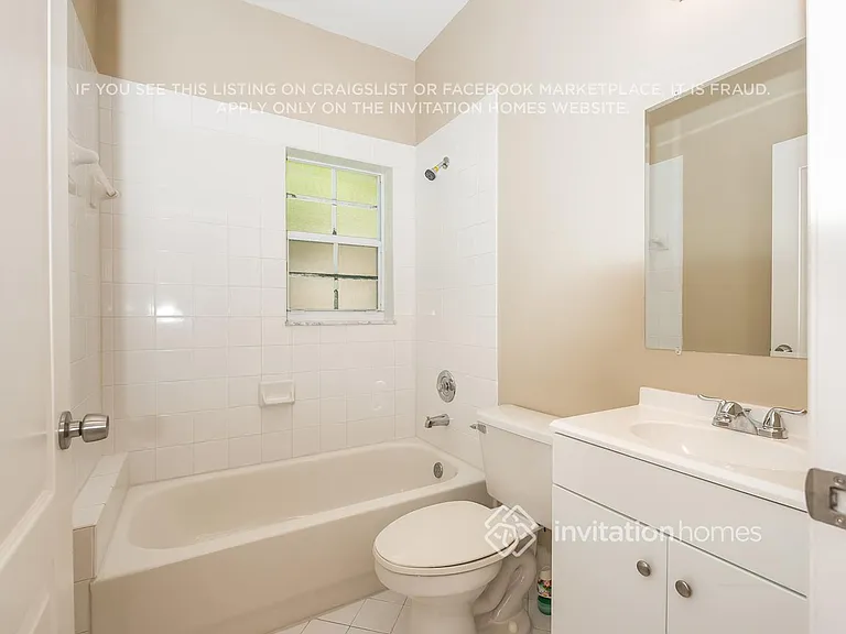 9191 SW 212th Ter — Photo 14