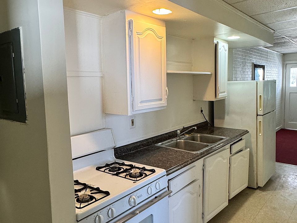 2nd image of 245 W Union St #247