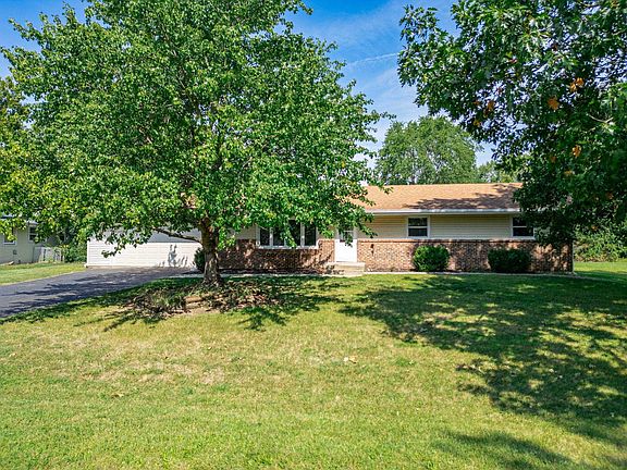3rd image of 2088 Schell Dr