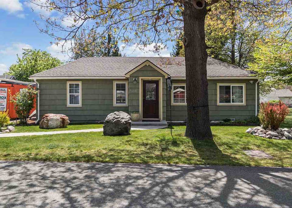 1st image of 7614 E Kiernan Ave