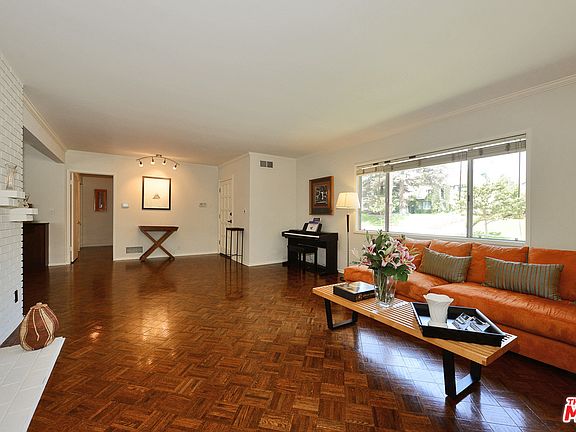 5th image of 103 N Norton Ave