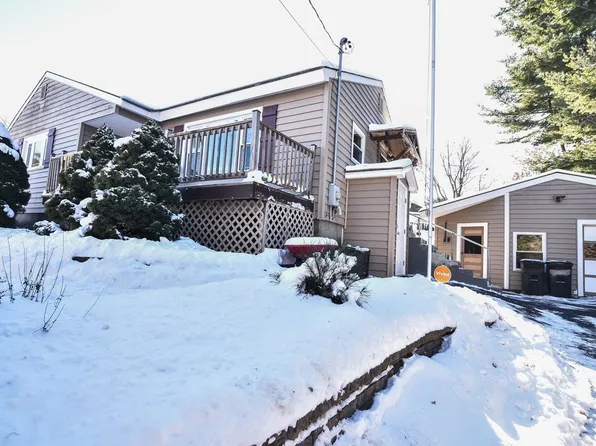 885 Bridge Street, Manchester, NH 03104