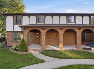 11606 Meadow Lane Dr, Warren, MI 48093