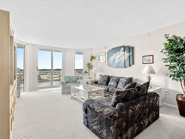 4801 Harbour Pointe Dr #1005 — Photo 62