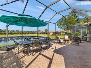 3374 Baltic Dr, Naples, FL 34119