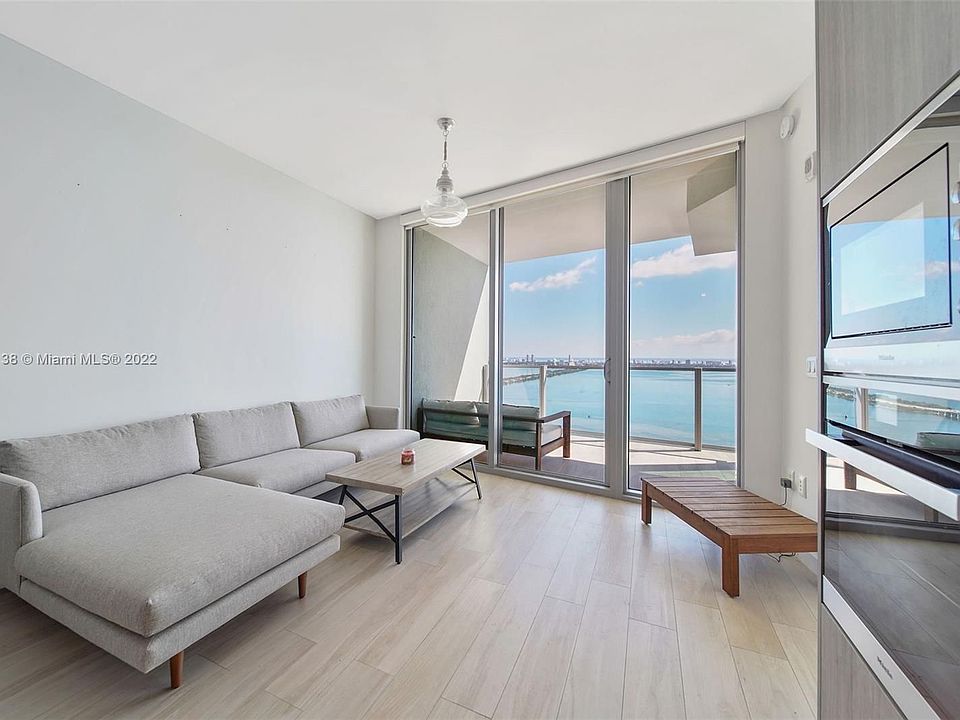1st image of 2900 NE 7th Ave Unit 3906